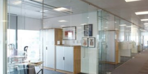 Стеклянные перегородки — Цельностеклянные перегородки — фото