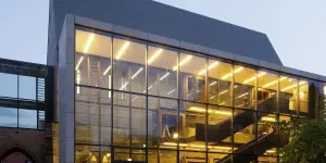 Главная — Фасадное остекление — фото